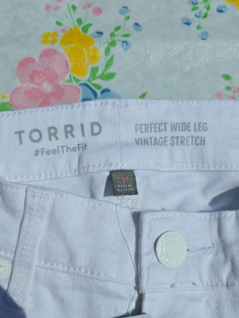 torrid Optic White Wide-Leg Jeans